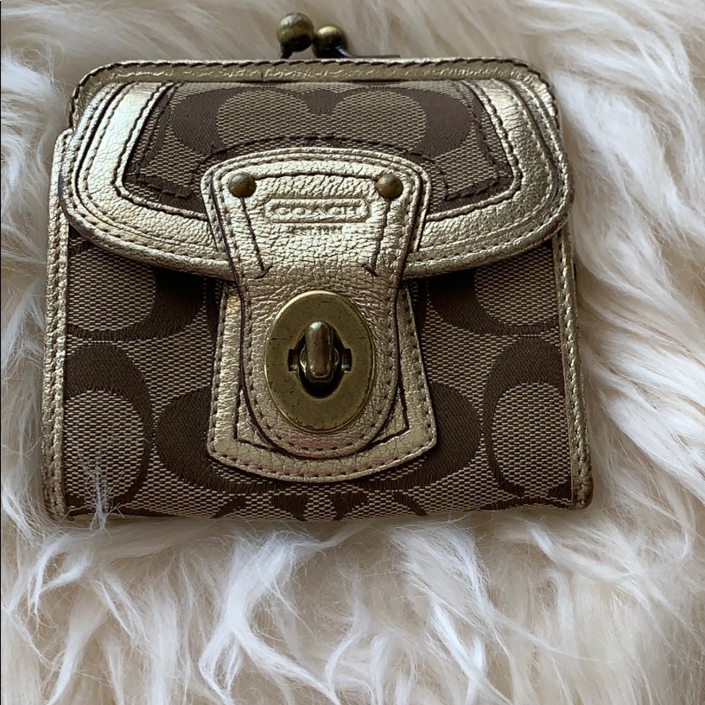 Coach wallet gold edition